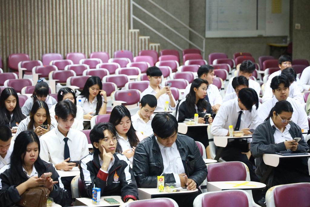 584757171_1351692900084923_760038220473410729_n