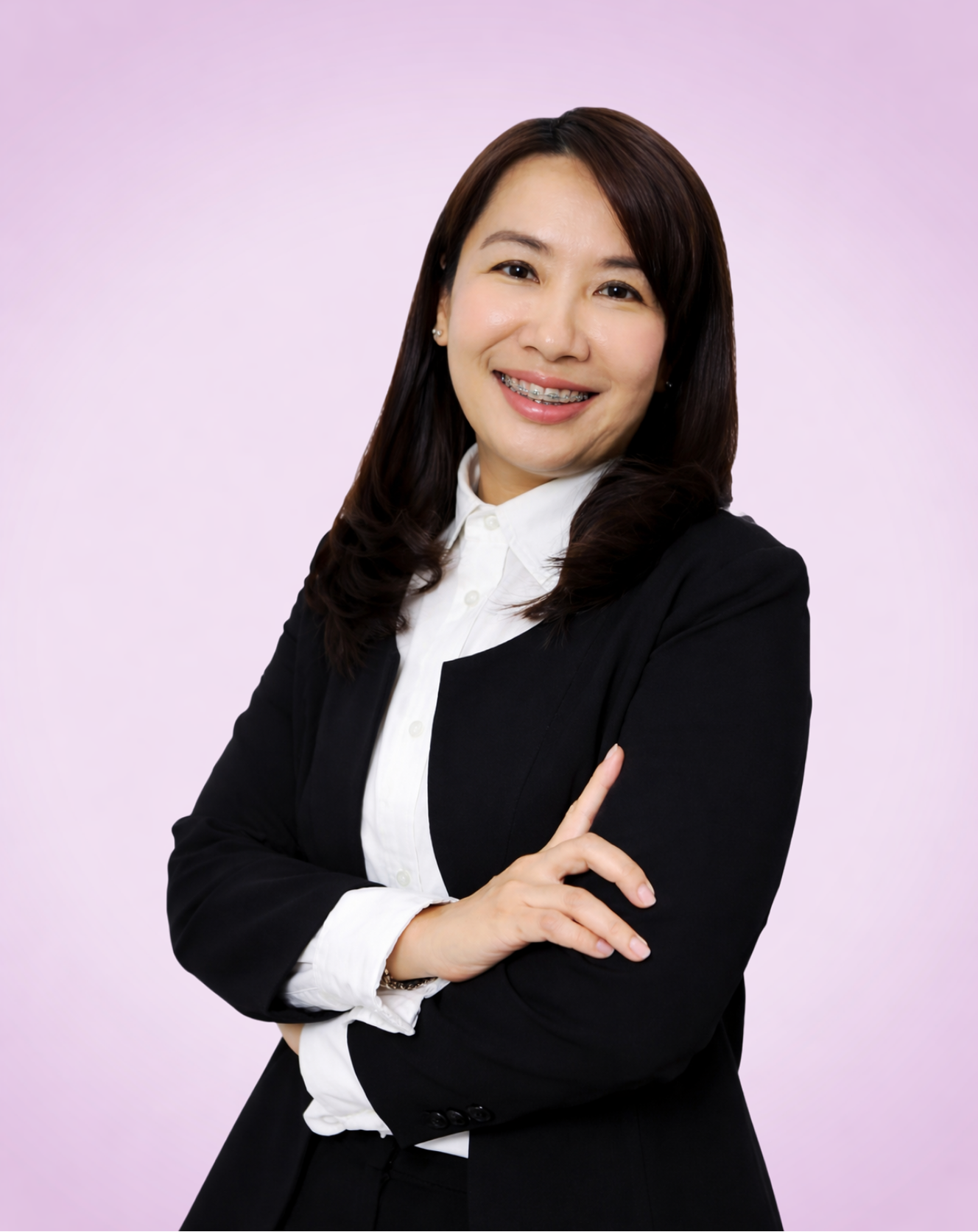 ผศ.ดร. ต้องลักษณ์ บุญธรรม