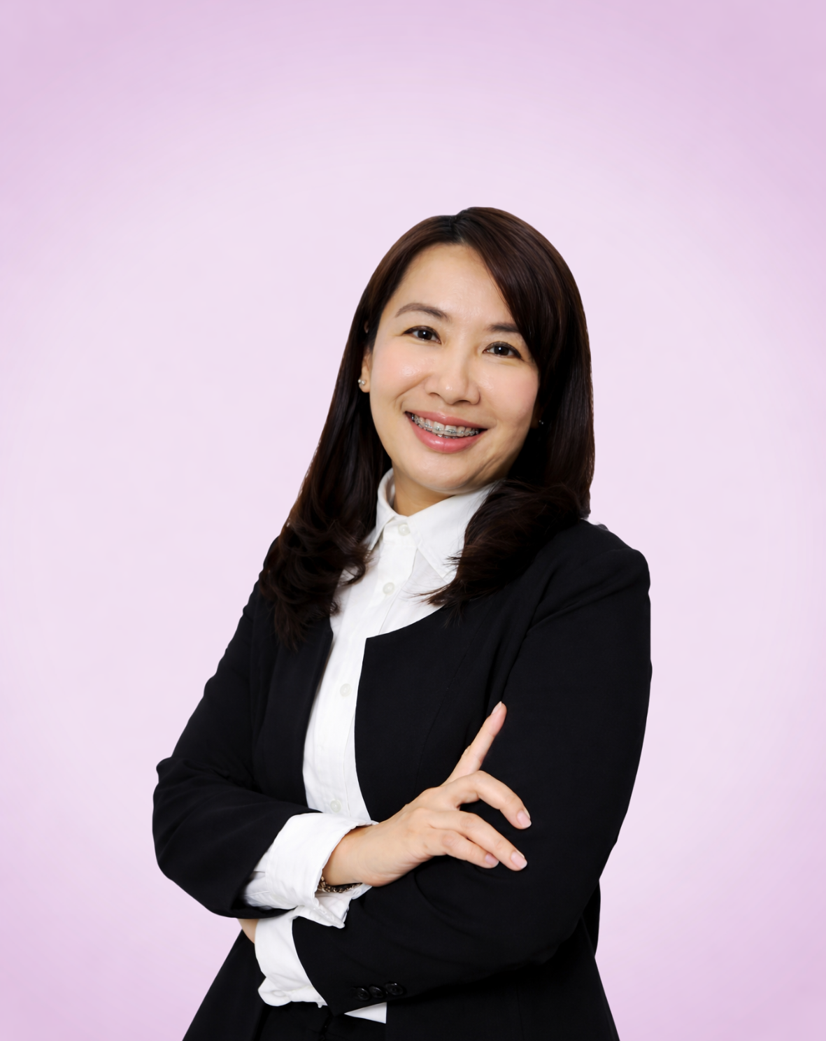 ผศ.ดร. ต้องลักษณ์ บุญธรรม