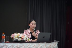 DSC07512